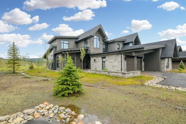 property at 140 Monitor Dr