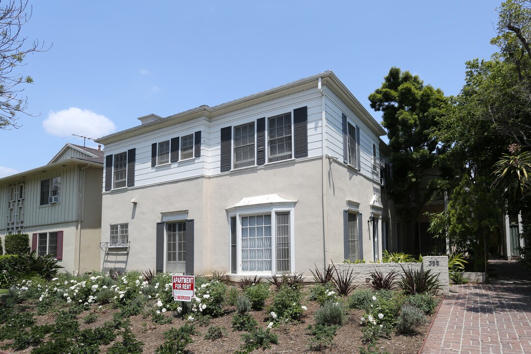 352 S Elm Dr in Beverly Hills, CA - Building Photo