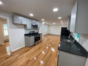 215 Borden Ave in Asbury Park, NJ - Building Photo - Building Photo