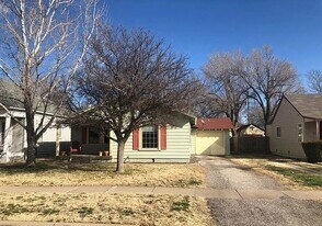 3407 S Jackson St in Amarillo, TX - Building Photo