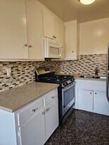 3701 Emerald St, Unit 12 in Torrance, CA - Building Photo