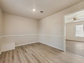 165 Eisenhower Blvd in Denison, TX - Building Photo - Building Photo