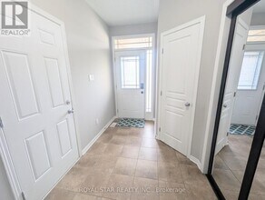 1543 Carronbridge Cir in Ottawa, ON - Building Photo - Building Photo