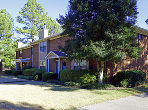 MONTICELLO in Memphis, TN - Building Photo - Building Photo