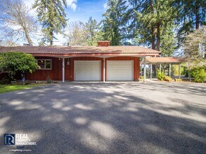 10922 Greengate Ln SW in Lakewood, WA - Building Photo - Building Photo