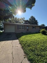 731 7th Ave NE in Oelwein, IA - Building Photo