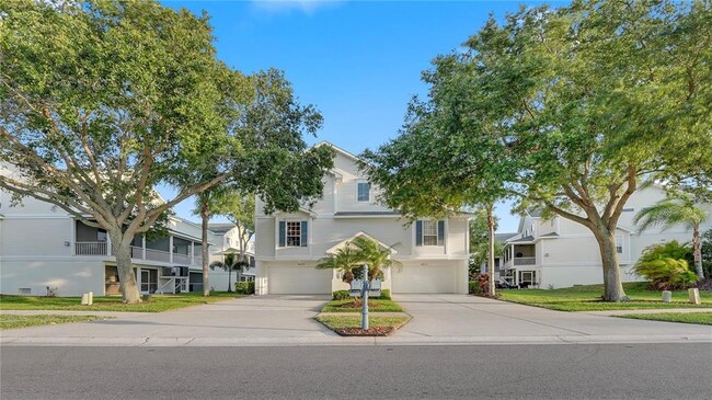 2633 N Paula Dr in Dunedin, FL - Building Photo - Building Photo