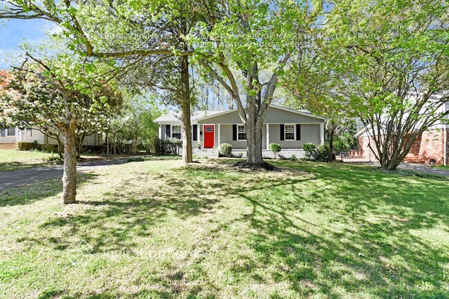 6221 Old Coach Rd in Charlotte, NC - Building Photo - Building Photo