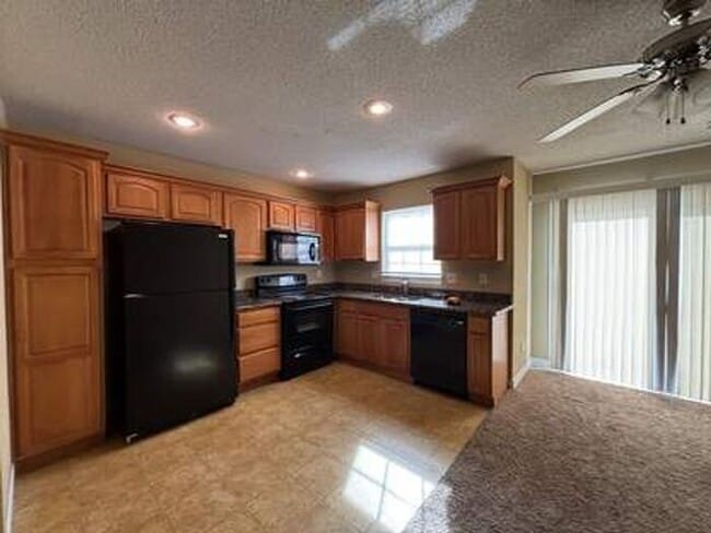 924 SW Imperial Ln in Blue Springs, MO - Building Photo - Building Photo