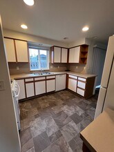 804 Westview Rd-Unit -806 in Sedro Woolley, WA - Building Photo - Building Photo