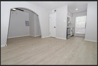 2807 Bachman Dr in Dallas, TX - Building Photo - Building Photo