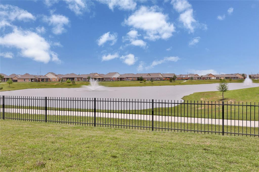 4627 Grigio Pines Dr in Katy, TX - Building Photo