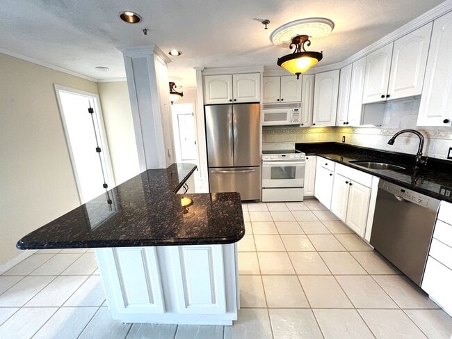 510 Revere Beach Blvd in Revere, MA - Building Photo - Building Photo