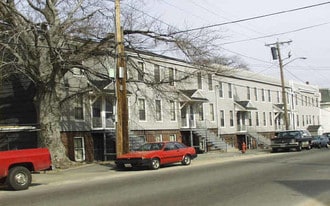 Westford Arms in Lowell, MA - Building Photo