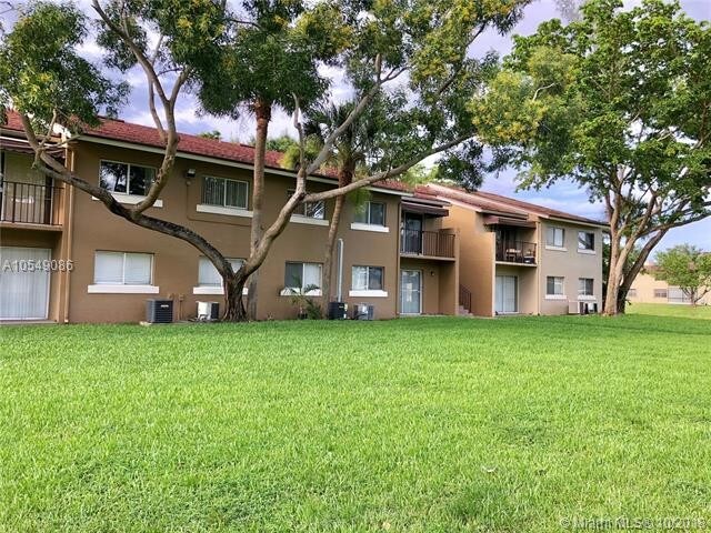 1174 Lake Terry Dr-Unit -F in West Palm Beach, FL - Building Photo - Building Photo