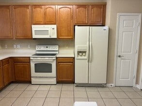 6284 Castelven Dr in Orlando, FL - Building Photo - Building Photo