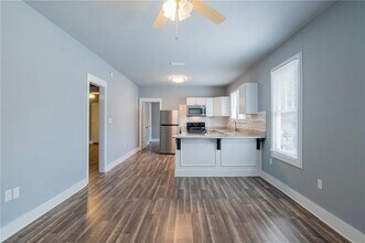 358 Rapier Ave in Mobile, AL - Building Photo - Building Photo
