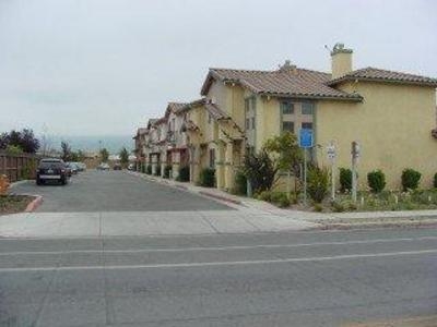 1612 Monterey St in Soledad, CA - Foto de edificio