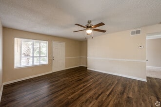 Topaz Riviera in Sanford, FL - Foto de edificio - Building Photo