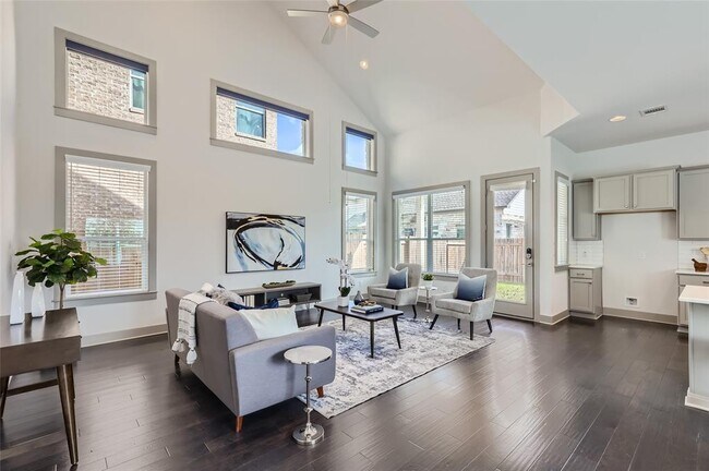 property at 900 Old Ml Rd