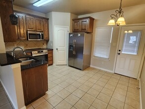 437 Dunlap Ave in Boyd, TX - Building Photo - Building Photo