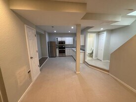 1325 N Jefferson Ave in Loveland, CO - Building Photo