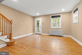 15 Elm Ave in Rockledge, PA - Building Photo - Building Photo