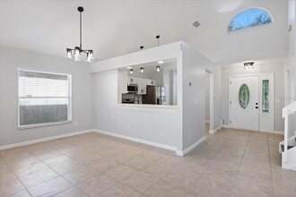 13436 Heron Cove Dr in Orlando, FL - Building Photo - Building Photo