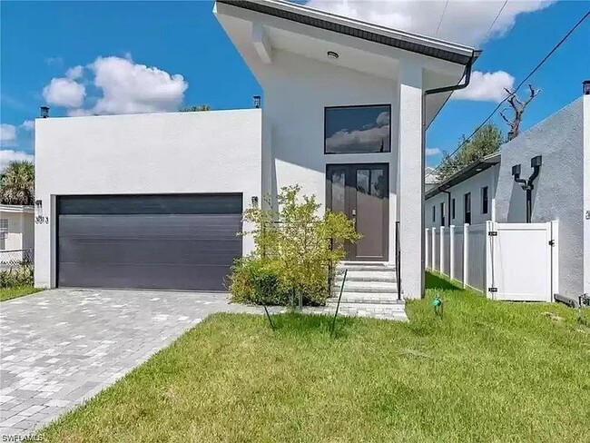 property at 3013 Lunar St