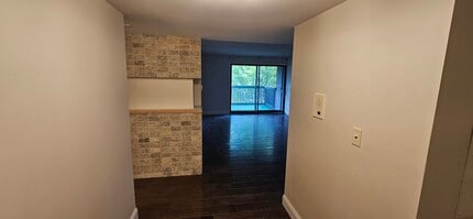 930 Taylor Dr in Gurnee, IL - Building Photo - Building Photo