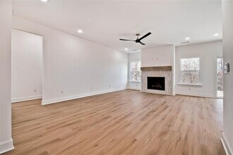 247 Kinross Dr in Bella Vista, AR - Building Photo - Building Photo