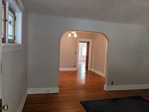 1140 Moorlands Dr in Richmond Heights, MO - Building Photo - Building Photo