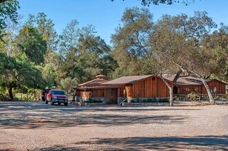 SFR & Rental Cottages in Fallbrook, CA - Building Photo - Building Photo