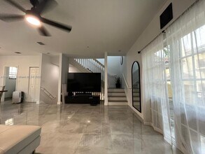 2520 SW 14th Ave in Fort Lauderdale, FL - Building Photo - Building Photo