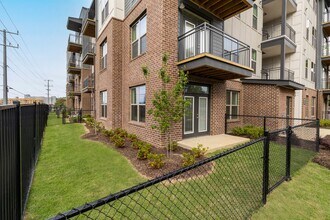 8th & Berry in Nashville, TN - Building Photo - Building Photo