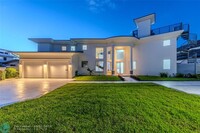 2523 Castilla Isle in Fort Lauderdale, FL - Building Photo - Building Photo