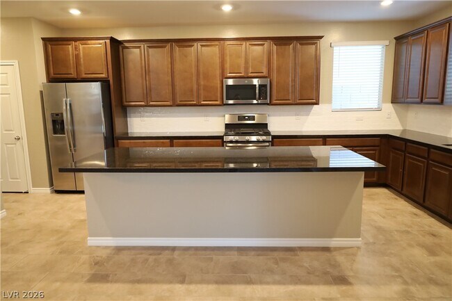 6547 Smithville Ave in Las Vegas, NV - Building Photo - Building Photo