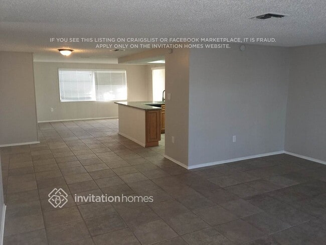 9401 Glen Moor Ln in Port Richey, FL - Building Photo - Building Photo