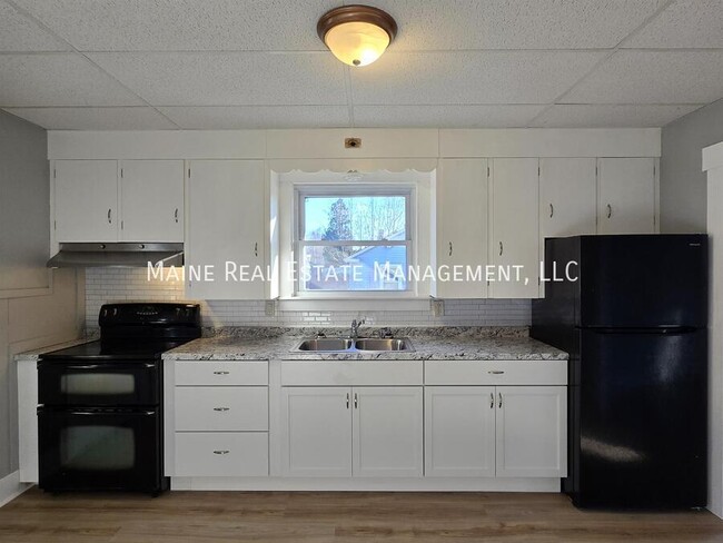 166 Water St-Unit -1 in Randolph, ME - Building Photo - Building Photo