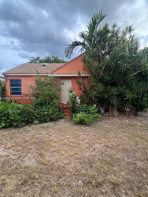 6410 SW 39th St in Miami, FL - Building Photo