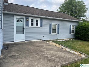 2401 Lawnherst Ave in Easton, PA - Building Photo - Building Photo