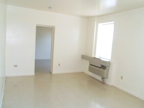 Palisades Apartments-NO AVAILIBILTY in Bridgeport, CT - Building Photo - Building Photo