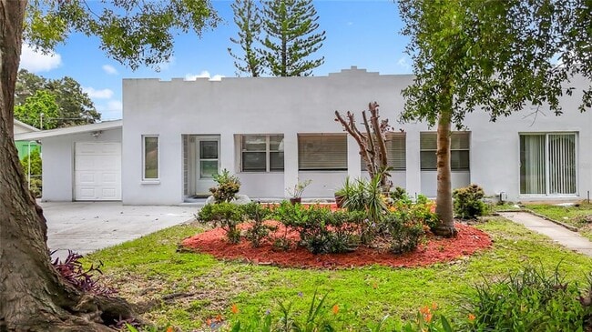 6709 Orchard Dr N in St. Petersburg, FL - Building Photo - Building Photo