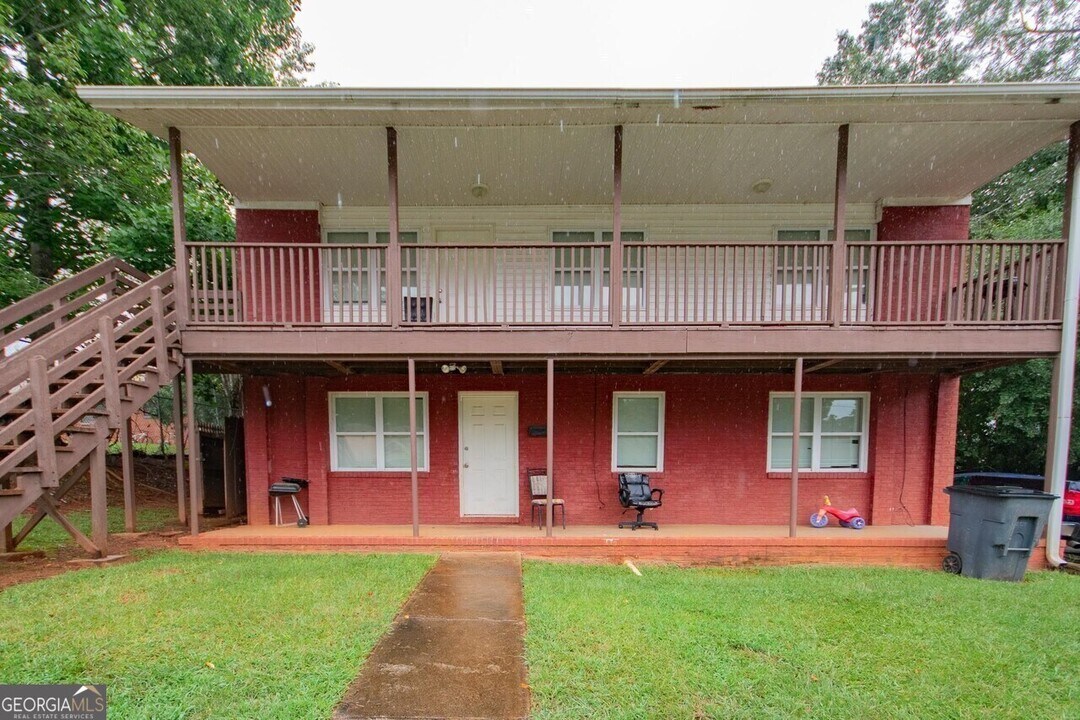 508 Martin Luther King Dr in Manchester, GA - Building Photo