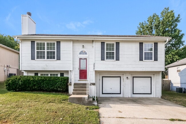 property at 3026 SW Shadow Brook Dr