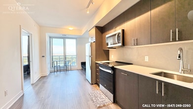 2545 Simcoe St N in Oshawa, ON - Building Photo - Building Photo