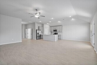 145 Hackberry Ln in Bastrop, TX - Building Photo - Building Photo