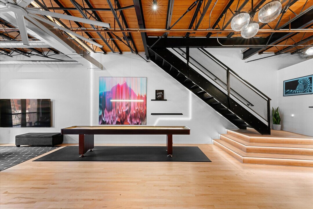 2109 Larimer St in Denver, CO - Building Photo