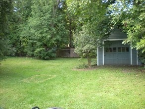 135 Roney Rd in Syracuse, NY - Building Photo - Building Photo