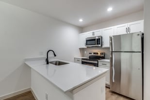 Beaux House at Bishop Ridge in Dallas, TX - Building Photo